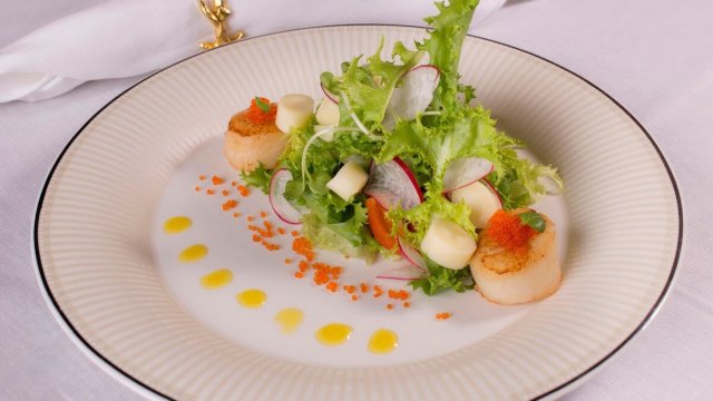 Hera Cruise 5 Star Cuisine Salad