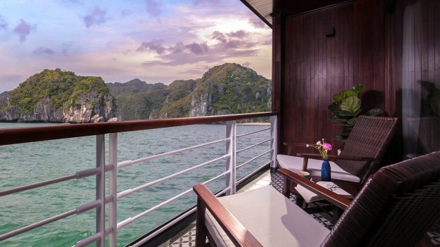 Heritage Cruise Cozy Balcony with Breathtaking Sea View