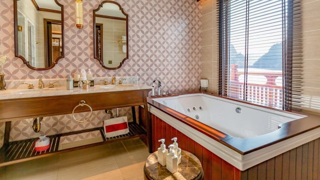 Heritage Line Ylang Cruise Regency Suite Bathroom Sink and Bathtub