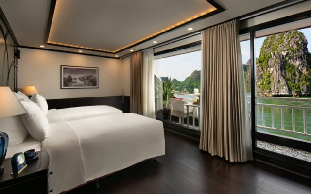 Hermes Cruise Junior Suite with Twin Beds