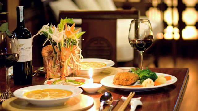 Indochina Sails Delicious Meals