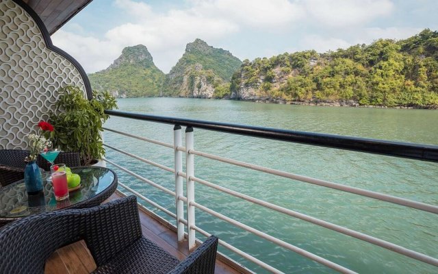 La Casta Cruise Balcony Perfect for Sightseeing