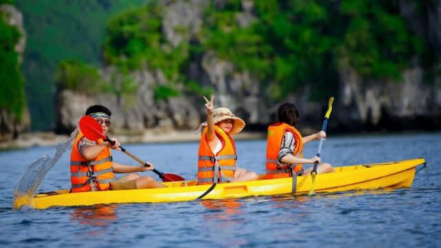 La Casta Cruise Activities Kayaking