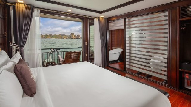 La Regina Legend Cruise Princess Suite Elegant Room for Couples