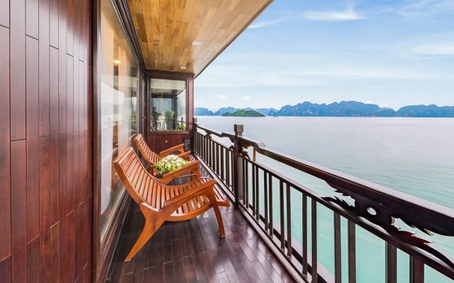 La Regina Legend Cruise Princess Suite Triple Balcony with Sea View