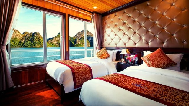 Lavender Elegance Cruise Deluxe Twin Room