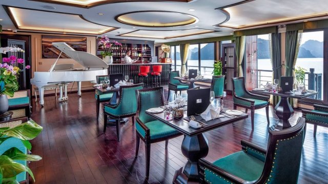 Orchid Premium Cruise Orchid Premium Restaurant Space