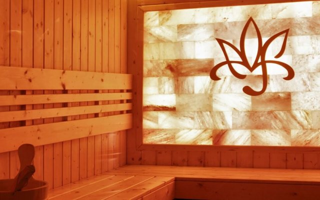 Orchid Trendy Cruise Orchid Trendy Dry Sauna