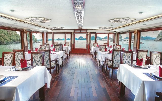 Oriental Sails Romantic Tone Restaurant