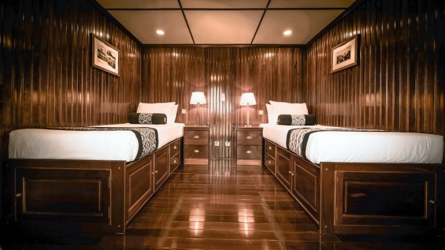 Pandaw Halong Cruise Cozy Design Bed