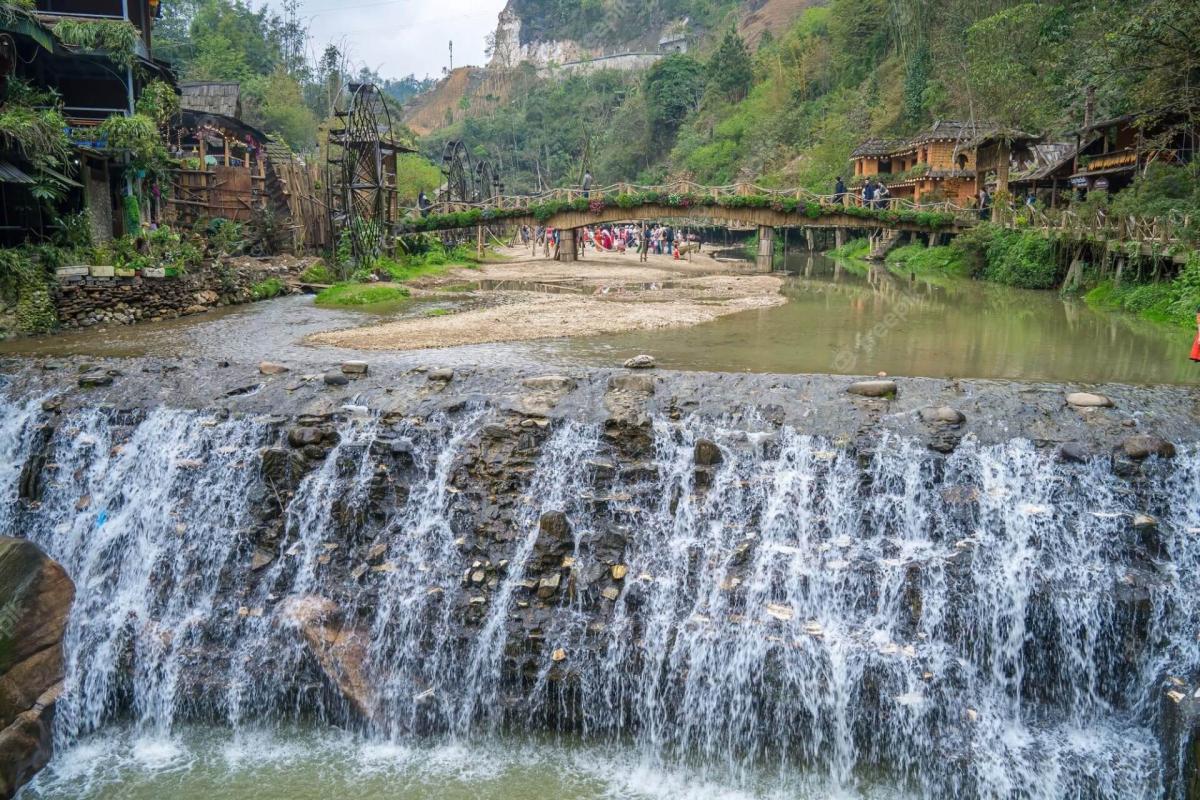 Sapa Tours Vibrant Hill Tribes and Culture in Cat Cat Village