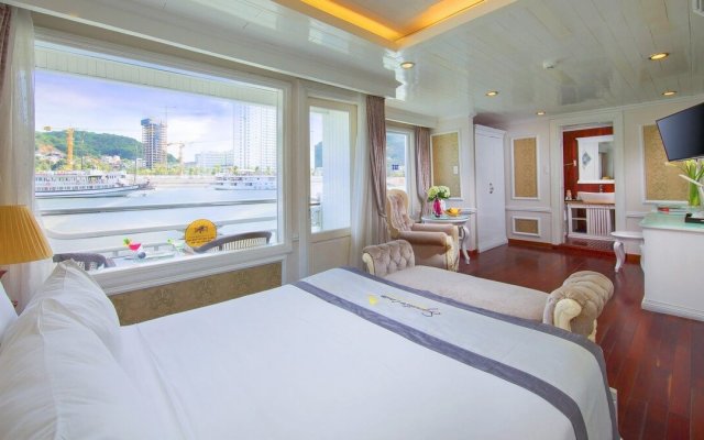 Signature Cruise Suite with a Double Bed