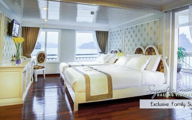 Signature Royal Cruise Perfect Room for Family