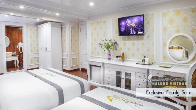 Signature Royal Cruise Luxurious Rooms with 2 Single Beds