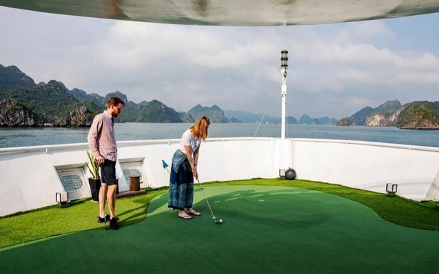 Stellar Of The Seas Cruise Playing Mini Golf on Sundeck