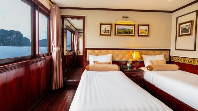 Swan Cruise Suite Cabin 2 Single Beds
