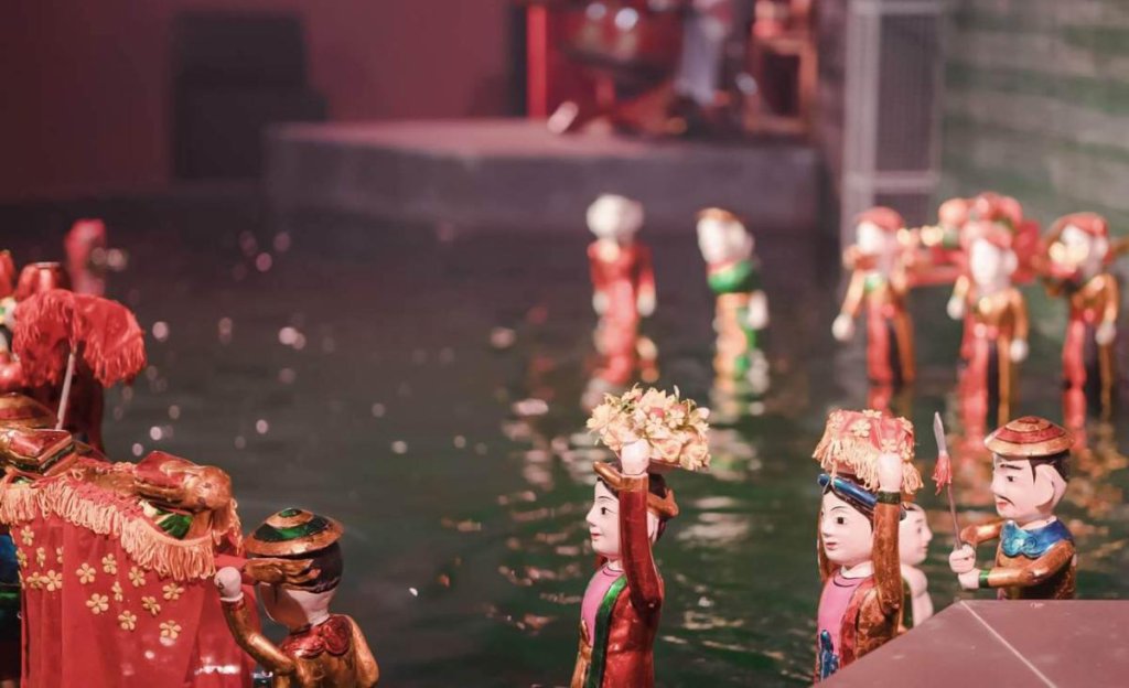 Things to do On Phu Quoc Island - Enjoy the traditional water puppetry art at Phu Quoc Theatre
