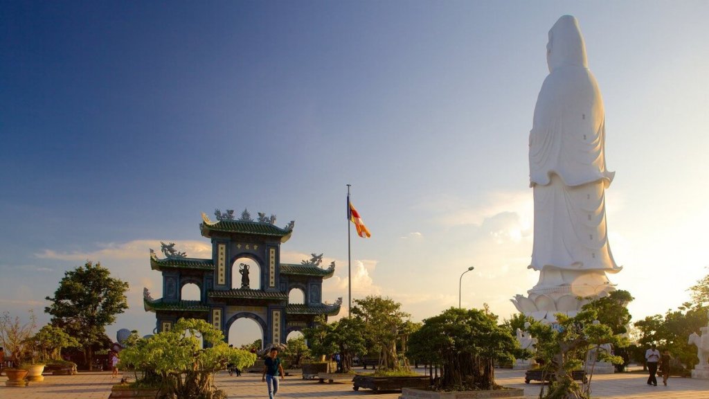 Top 10 fantastic tourist spots to visit in Da Nang - Linh Ung Pagoda