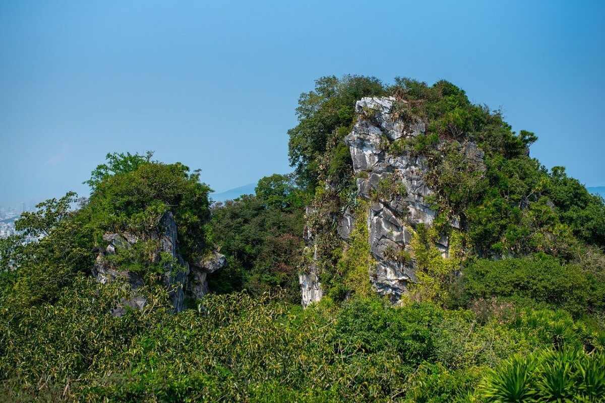 Tourist Attractions in Da Nang: The Marble Mountains