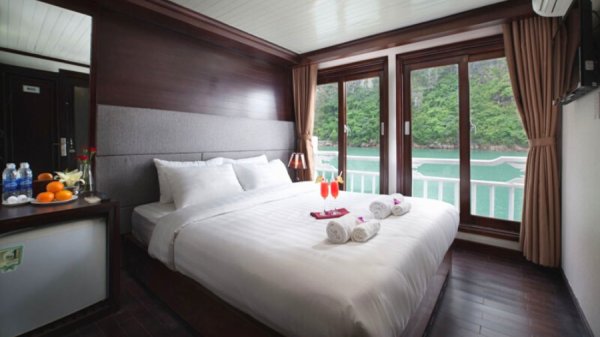 Aclass Stellar Cruise Premium Cabin