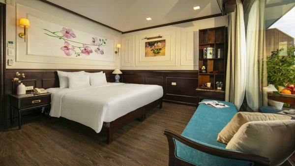 Orchid Trendy Cruise Deluxe Suite