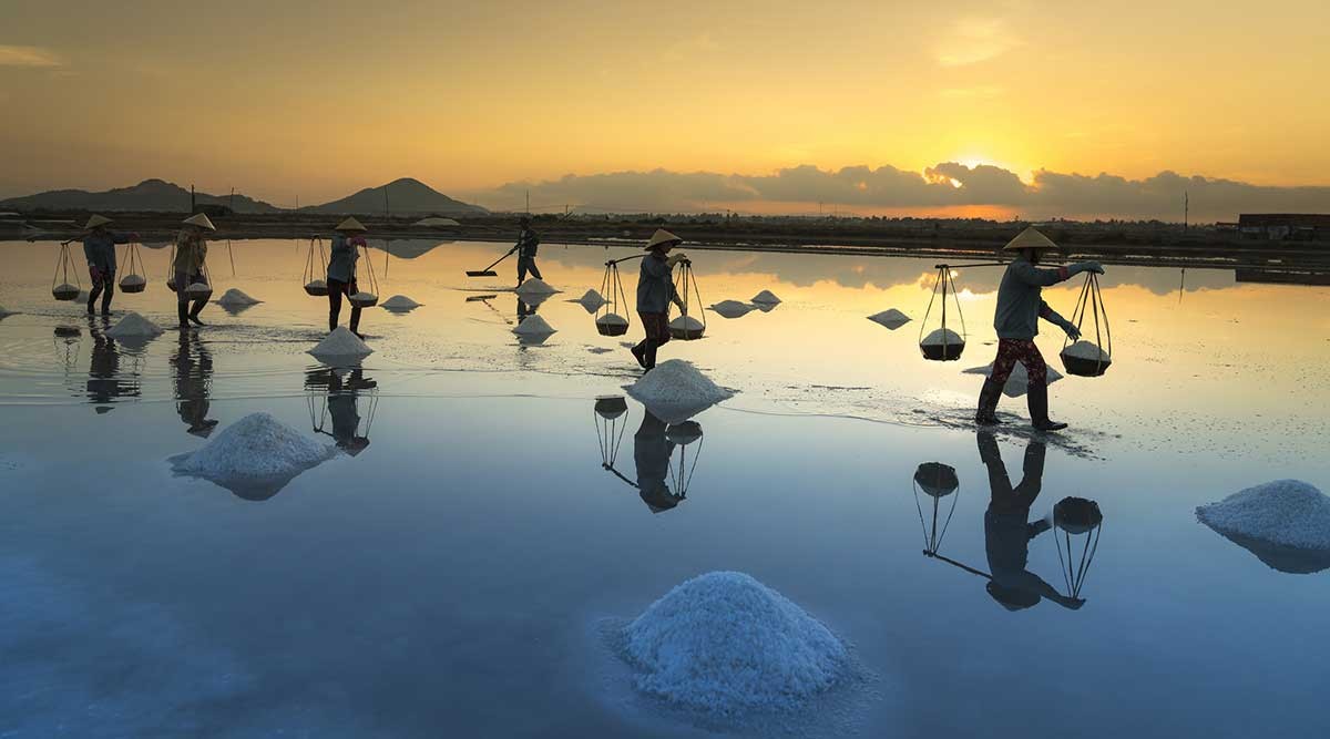 The 10 ideal destinations in Nha Trang Hon Khoi Salt Fields