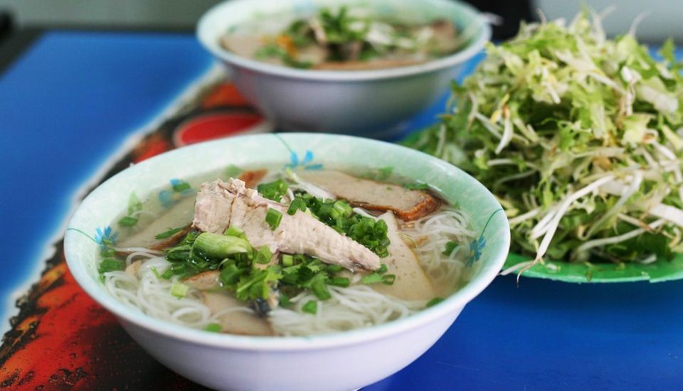 Local foods in Nha Trang: Ba Nam Beo Fish Noodle Soup (Bun ca Ba Nam Beo)