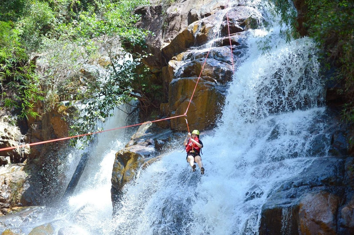 Top 10 beautiful places in Da Lat - Datanla Waterfall
