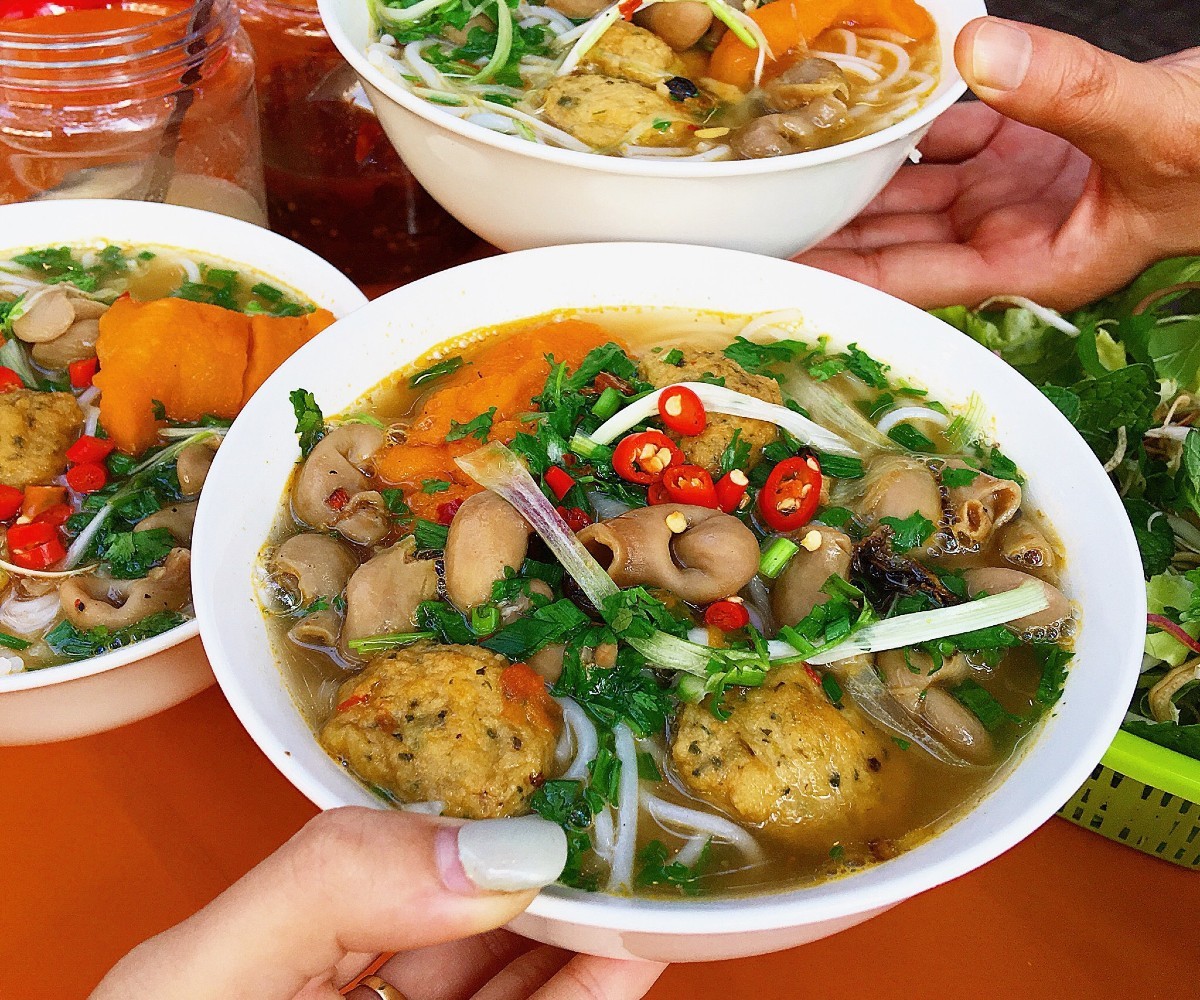 Local Dishes in Hai Phong: Bun Ca Cay (Spicy Fish Noodle Soup)