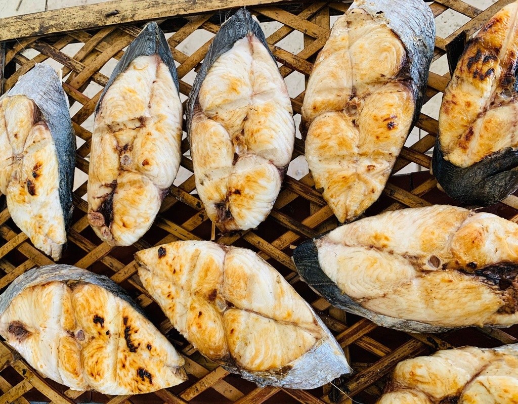 What to eat in Cua Lo: Grilled Mackerel
