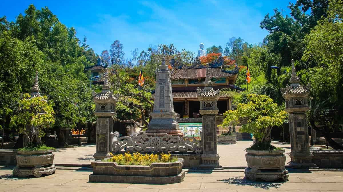 Long Son Temple - A true gem of Nha Trang's cultural heritage