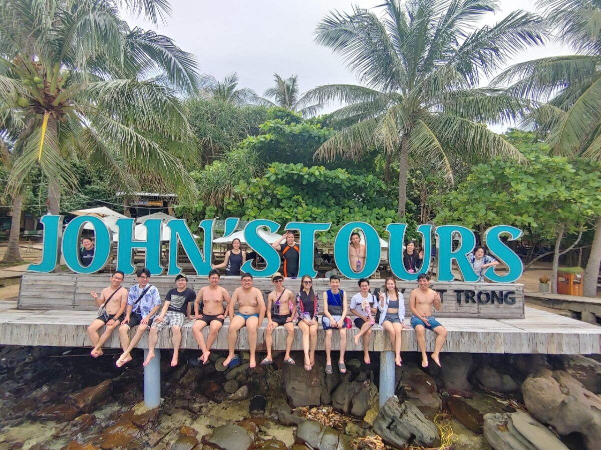 Phu Quoc Island Tour - 5 Days 4 Nights May Rut Island