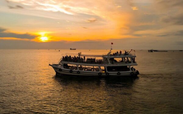 Phu Quoc Night Tour - Squid fishing by a boat