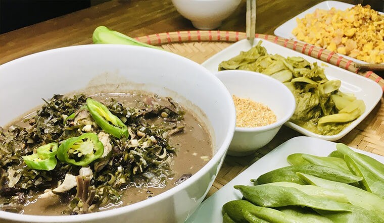Travel to Pu Luong - Pu Luong food: Green Chiretta Soup
