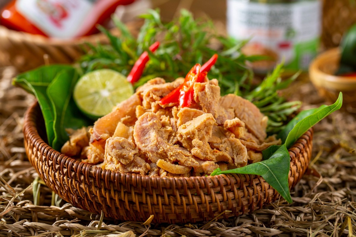 What to eat in Mai Chau: Sour Marinated Meat