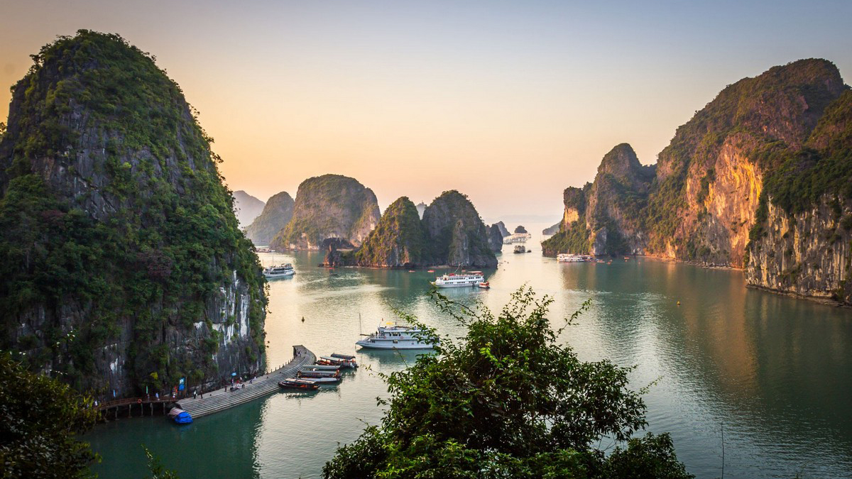 Vietnam's 3 UNESCO heritage sites listed among top 16 wonders of Southeast Asia