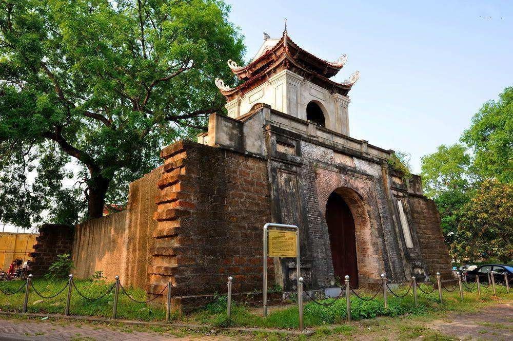 Tourist Destinations in Cua Lo: Vinh Ancient Citadel