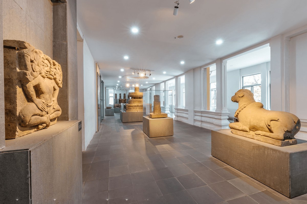 Da Nang Travel Guide: Checking out the Da Nang Museum of Cham Sculpture is truly an exciting experience for every visitor