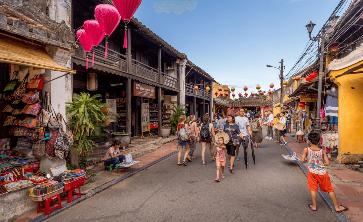 Hoi An Travel Guide: Best Things to Do - Explore the Ancient Town of Hoi An