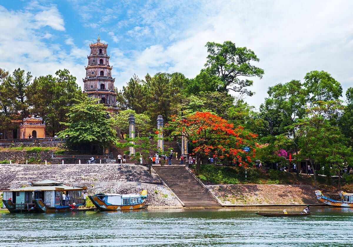 Hue City - the dreamy, ancient imperial land