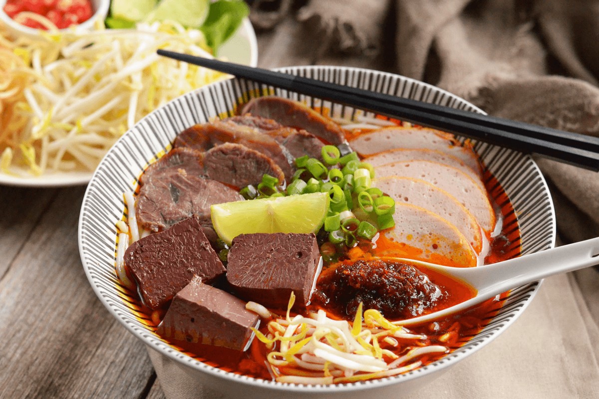 Hue Travel Guide: Must-Try Local Food - Bun Bo Hue