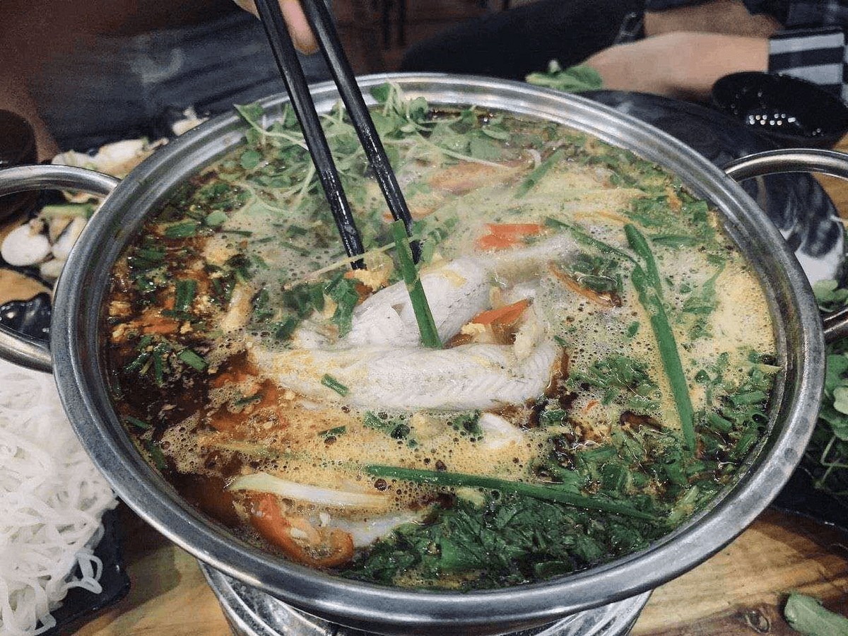 Quang Binh Travel Guide Must-try Local Food - Bombay Duck Fish Hotpot (Lẩu Cá Khoai)