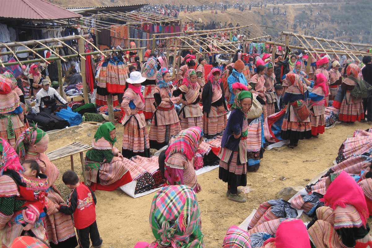 Sapa Travel Guide Best Things to Do - Immerse in the lively atmosphere of Sapa local markets