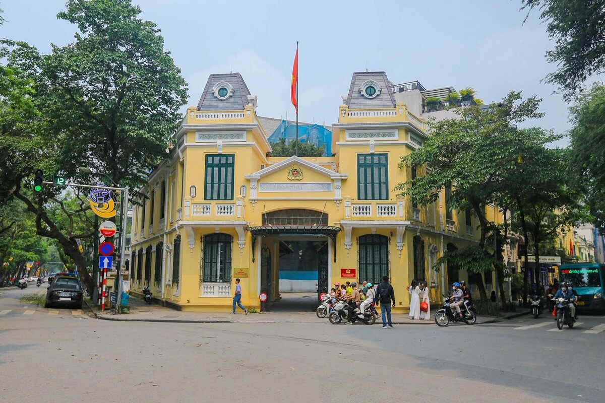 Hanoi Travel Guide: Things to Do in Hanoi - Visit French Quarter