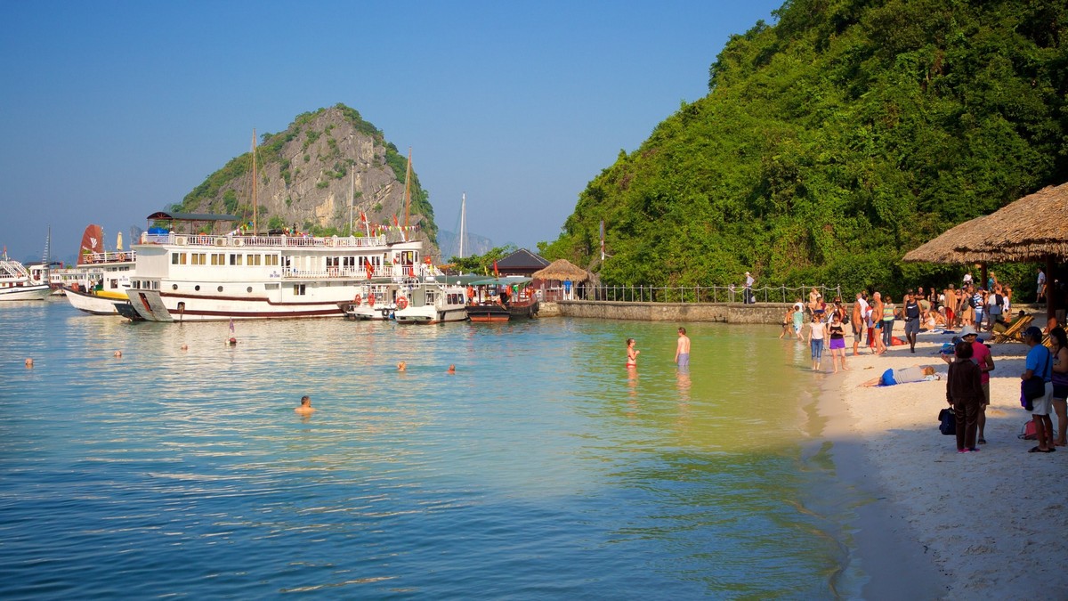 Tourist Attractions in Halong Bay - Soi Sim Island