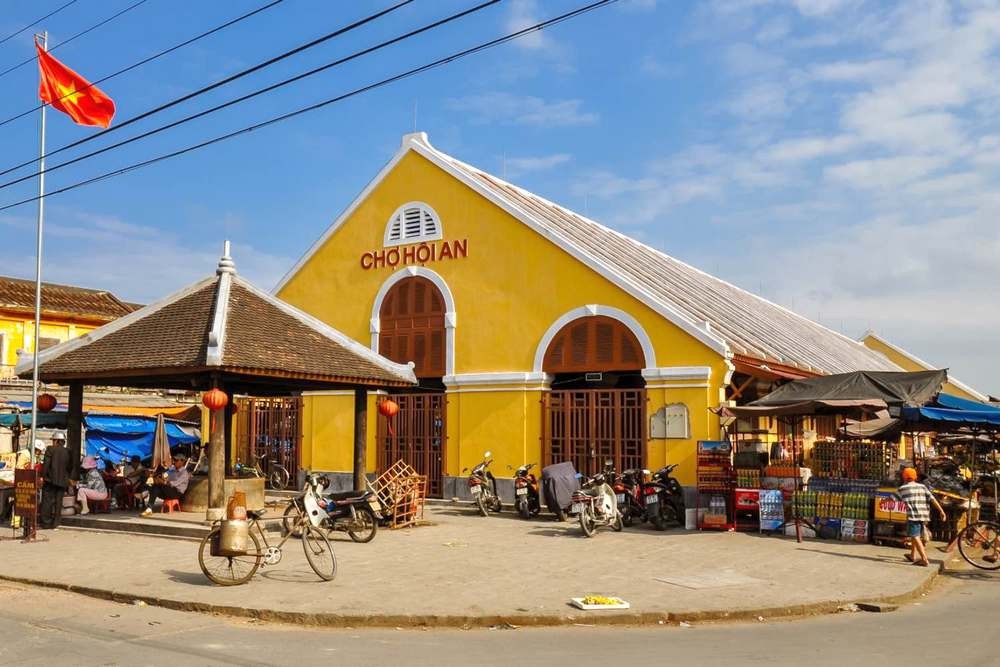 Tourist Attractions in Hoi An - Hoi An Central Market