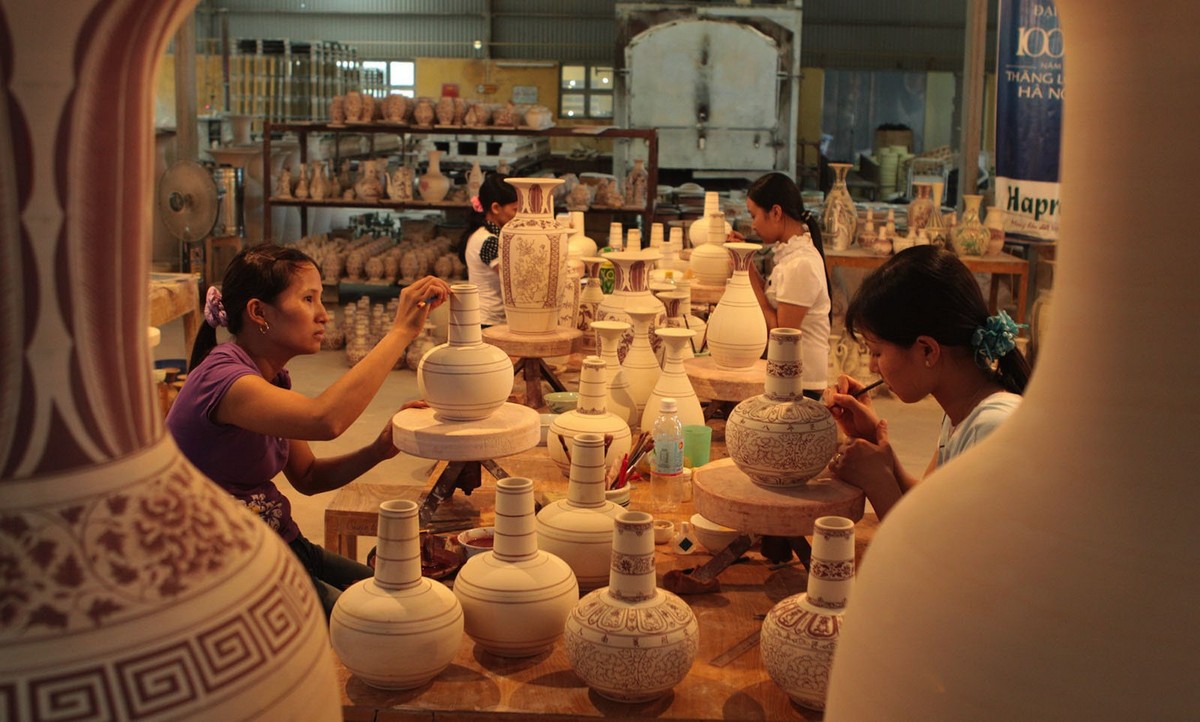 Tourist Attractions in Hoi An - Thanh Ha Pottery Village
