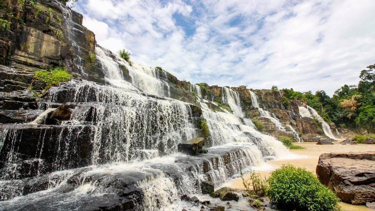 Waterfalls in Da Lat - Pongour waterfall