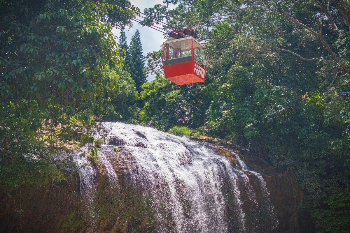 Waterfalls in Da Lat - Prenn waterfal