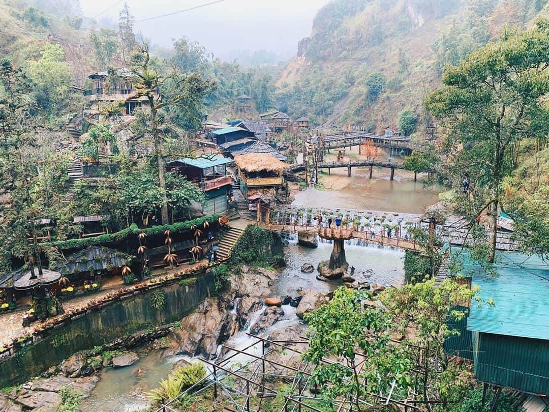 Where to go in Sapa for couple - Cat Cat Village